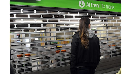 Lunedì nero per i trasporti pubblici: sciopero di bus, tram e metropolitane. Orari e fasce di garanzia nelle principali città