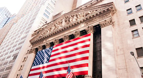 La diretta da Wall Street | Borse Usa positive. Sul Nasdaq (+2%) Alphabet sale del 10%. Cinque titoli da monitorare