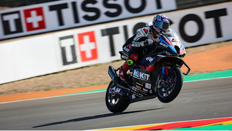 Torna in pista ed è subito in testa: Razgatlioglu vola nella FP1 del WorldSBK ad Aragon