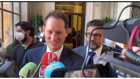 Stellantis, Elkann: «2024 negativo in parte per colpa nostra»
