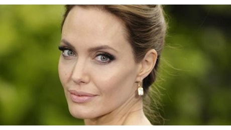 Angelina Jolie, biglietti polverizzati in due ore: la diva più pagata di Hollywood al Tff