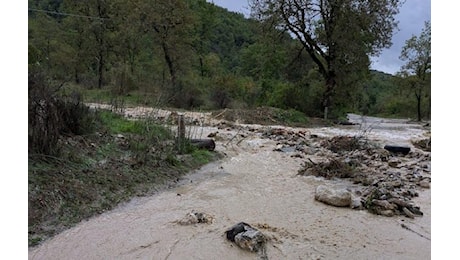 Bomba d'acqua su Parrano, chiuse quattro strade attraversate da torrenti