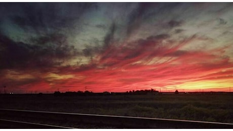 Si accorciano le giornate: a che ora tramonta il Sole oggi? L'orario per le città pugliesi