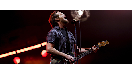 Eddie Vedder, voce dei Pearl Jam, compie sessant’anni tra musica e passione