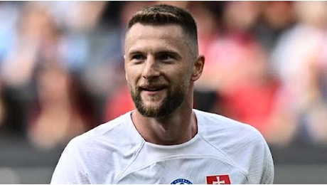 L'Equipe - Skriniar-Galatasaray, si tratta ma manca l'intesa. Altri sondaggi per lo slovacco