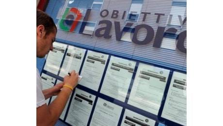 Lavoro, Istat, tasso occupazione stabile