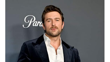 It ends with us, Brandon Sklenar si schiera al fianco di Blake Lively