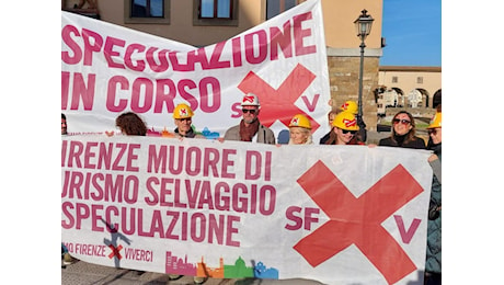 G7 del turismo a Firenze, la protesta sui lungarni: 'Speculazione in corso'