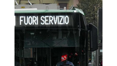 Sciopero trasporti oggi, stop 24 ore bus e metro: orari e fasce di garanzia