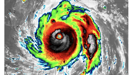 Meteo. Super tifone Man-Yi, imminente landfall sulle Filippine come categoria 5