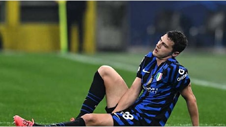 Inter, per Pavard distrazione al bicipite femorale della coscia. Possibile un mese di stop