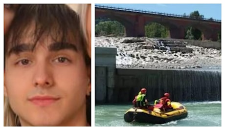 Diciannovenne si tuffa davanti agli amici nel fiume Enza e non riemerge più: ricerche in corso