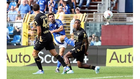 Como Hellas Verona 3-2, gol e highlights. Doppietta di Cutrone e Belotti, Fabregas vince ancora