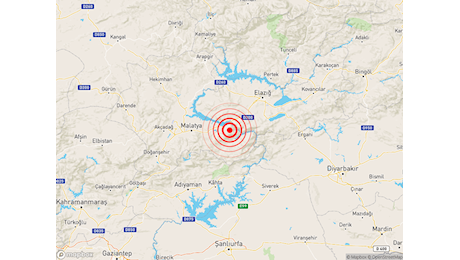 Violenta scossa di terremoto in Turchia [AGGIORNAMENTI LIVE]