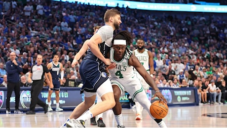 Dallas straccia Boston e rimanda la conquista del titolo Nba: la serie è sul 3-1 per i Celtics
