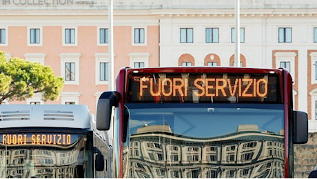 Orari definitivi sciopero trasporti 13 dicembre. Treni, bus e metro a rischio tutto il giorno