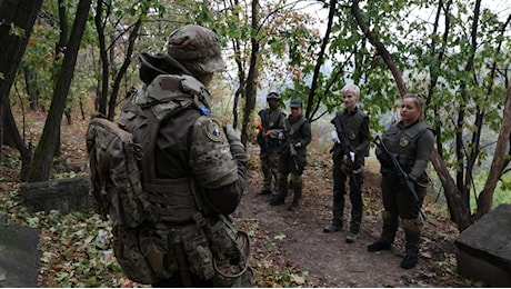 Guerra Ucraina - Russia, le news di oggi. Droni nella notte su Kiev, cittadini nei rifugi