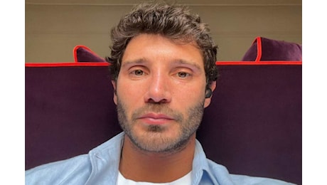 Stefano De Martino e quel tumore che lo ha commosso tanto: Ti abbraccio forte..