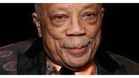 Addio a Quincy Jones l’uomo venuto dal jazz che inventò Jacko