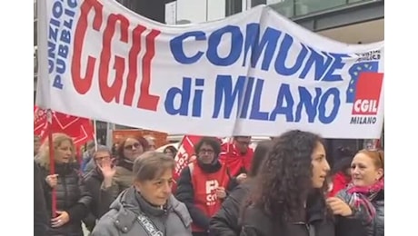 Sciopero generale, la manifestazione dei sindacati a Milano