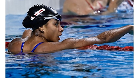 Nuoto, Assoluti Riccione: Curtis vola nei 100 stile, pass per Franceschi
