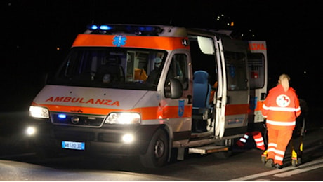 Grave incidente nella notte, auto contromano e scontro frontale a Cagliari