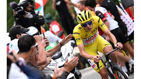 Tour de France, Pogacar trionfa sui Pirenei e allunga su Vingegaard