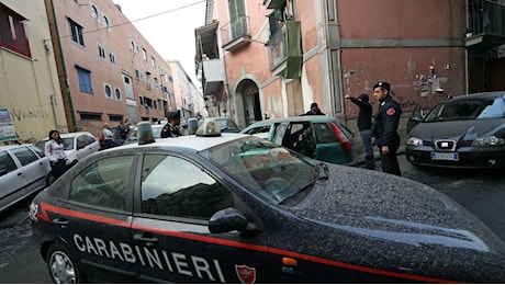 Camorra, maxi operazione della Dda di Napoli: 24 indagati