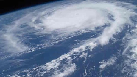 L'uragano Berylsi abbatte sui Caraibi e gli assicuratori si preparano a perdite da record