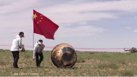 Cina, rientrata la sonda Chang'e 6 con i frammenti del lato nascosto della Luna