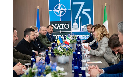 Vertice Nato, incontro Meloni - Zelensky