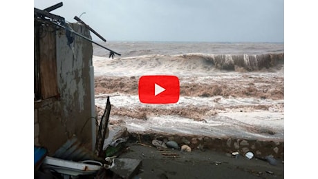 Meteo Diretta: l'Uragano Beryl devasta la Giamaica, gravissimi danni a Kingston, il video