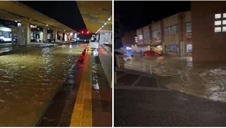 Nubifragio a Siena, alla stazione i binari sommersi dall'acqua: il video