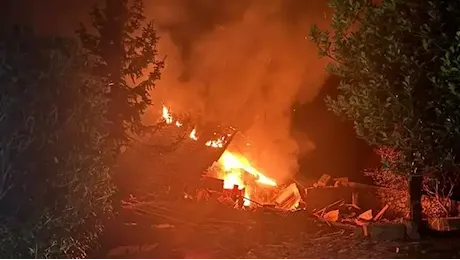 Lucca, esplosione in una villetta: ancora senza esito le ricerche della dispersa