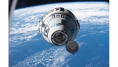 Astronauti di Starliner bloccati sulla ISS, la Nasa: Per il ritorno non c'è ancora una data