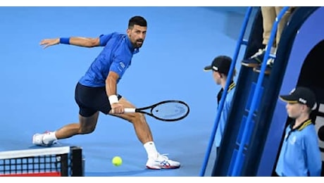 Djokovic Kyrgios, doppio da urlo all'Atp Brisbane: colpo sensazionale di Nole. VIDEO