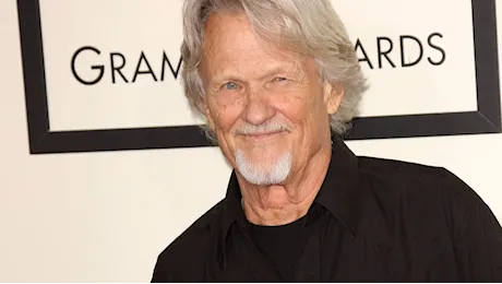 È morto Kris Kristofferson, leggenda della musica country e attore di A Star Is Born