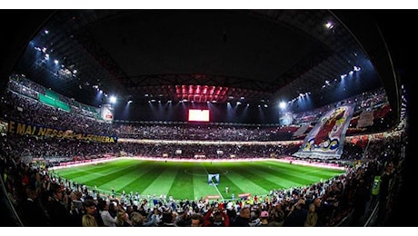 Coreografie derby Inter Milan a San Siro: lo spettacolo delle curve, tra ironia e sfottò