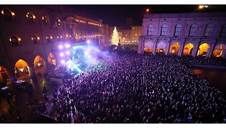 Capodanno, Milano inaugura le zone rosse e piazza Maggiore a Bologna sarà a numero chiuso