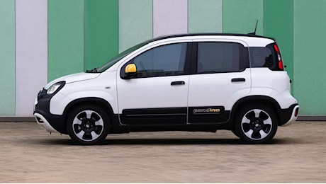 Saldi di inizio anno: Fiat Panda Hybrid a 138 euro al mese