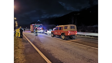 Auto contro autobus a Villeneuve: morto 53enne valdostano