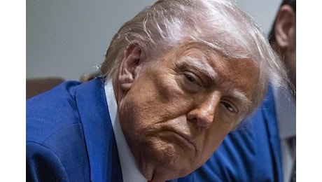 Trump accusa Zelensky e Biden: “Hanno permesso la guerra”