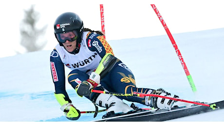 Brignone cade a Kranjska Gora, Hector fa il vuoto nella prima manche del gigante donne. Goggia vicino alla top-10