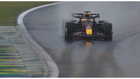 Formula 1, Max Verstappen vince a Interlagos nel Gran Premio più pazzo dell'anno