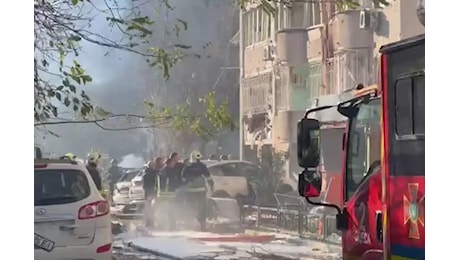 Guerra in Ucraina, raid russi su Sumy e Odessa: decine di morti e almeno cento feriti