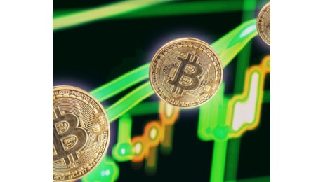 Impennata di Bitcoin oltre $70K, mentre PEPU supera $23 milioni in prevendita