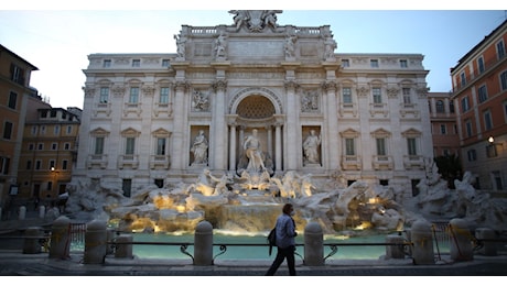 Fontana di Trevi, partiti i lavori di manutenzione con la sperimentazione a numero chiuso