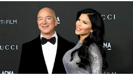 Jeff Bezos e Lauren Sanchez, a Natale il matrimonio da 600 milioni: la location da sogno, il ristorante acquistato e gli ospiti vip