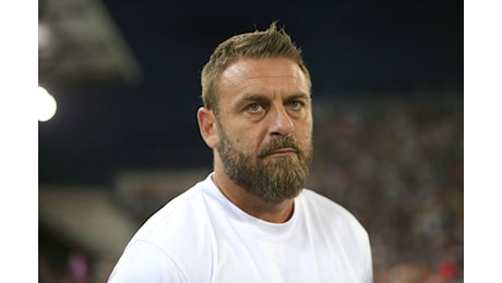 De Rossi: “Hermoso entrerà a gara in corso. Le parole di Totti? Darebbe un braccio per me”