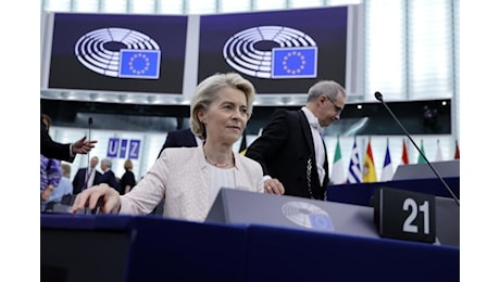Von der Leyen verso la rielezione: Serve un'Ue forte. Oggi il voto, Fdi non scioglie la riserva